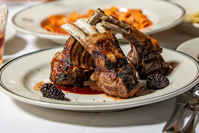 Broadway 10 Bar & Chophouse to Open in Cherry Creek
